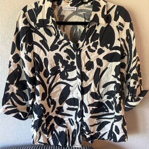 Sara Michelle Black and White Floral Button Down Shirt